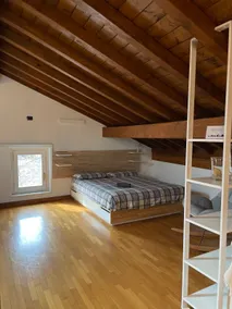Casa Verde - Crema Centro (Green House - Cream Center) - Image 4