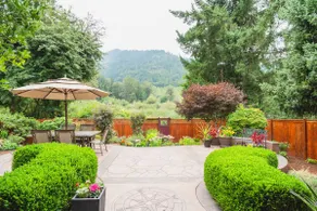 Poppyrosa Estate Mountain views m/s Seattle/ Belle - Image 2