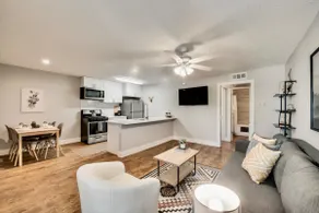Cozy Flat | Near Fair Park | Arboretum + Mini Golf - Image 5