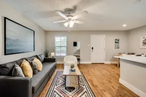 Cozy Flat | Near Fair Park | Arboretum + Mini Golf - Image 3