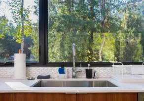 Riverside Escape / Hot Tub - Image 2