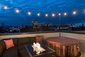 Stadium Views~Hottub~Central District~EPIC Rooftop - Image 2