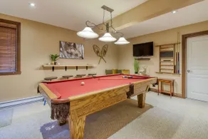 Cozy Golf Tremblant Cottage | HOT TUB + Pool Table - Image 4