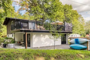 Garden Spa Terrasse Cozy Cottage near Lake Dunham - Image 2