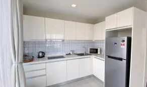 Sky Hotel - Image 4
