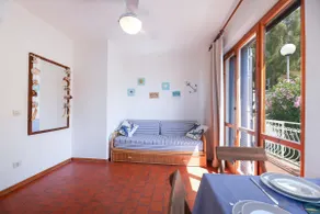 Apartamento de dos habitaciones Planta baja primer piso - Image 3