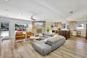 Lakefront Family Fun Home with Private Dock 3BR 2B - Image 5