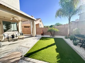 Desert Blooms: Summer Fun, Pool & Spa - Image 2