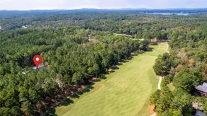 Golf Front Farmhouse Putting Green, Tree Top Views - Image 3