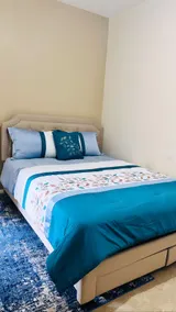 Modern Unit - Image 2