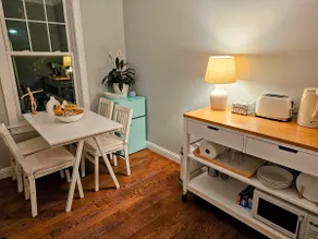Newly Renovated Roxbury Tower - Image 5