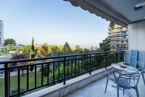 City Moon by halu! Seafront 3-bedroom apartment - Image 2