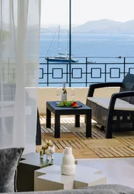 Varkiza Sea Front Residence by First Class Properties - Image 3