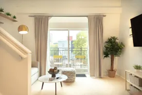 Bright Loft •Belltown •Free Prk - Image 3