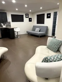 Tranquil Walkout Suite + Views - Image 3