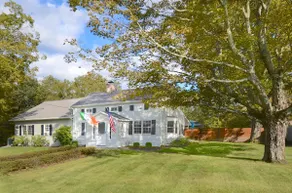 Perfect Retreat PVT, 2 Firplcs, Hot Tub, 4 Br 3 Ba - Image 2