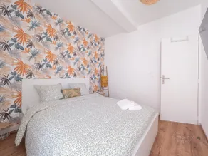 8-person apartment near Disney & Paris - Image 3