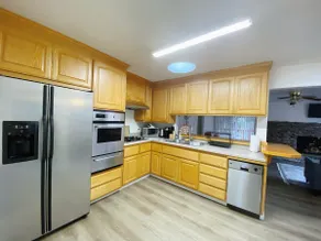 Home in Union City  - Image 4