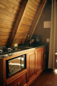 Cozy nature retreat for couples. - Image 5