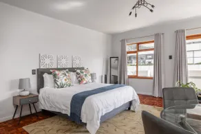 Modern and Spacious 401C - Image 5