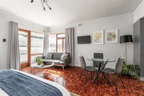 Modern and Spacious 401C - Image 4