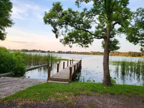 Historic Manor near Parks | venues | Lake access - Image 4