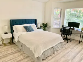 Newly renovated spacious home near Folsom Lake - Image 4
