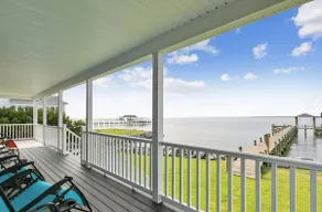 York River | Chesapeake Bay Bliss: Fishing Retreat - Image 5