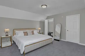 Private Upstairs Duplex-Brookstone Retreat - Image 3