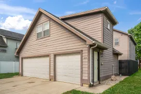 Quaint Indy Apartment~5 Min to Mass Ave~Garage - Image 3