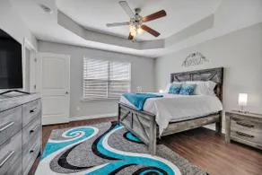 Charming Spacious 3BR Spring Hill Home! - Image 4