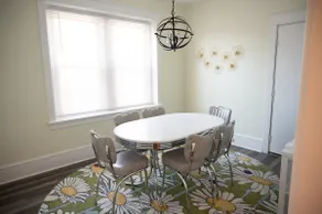 Stylish 3BR in Historic Oxford - Image 5