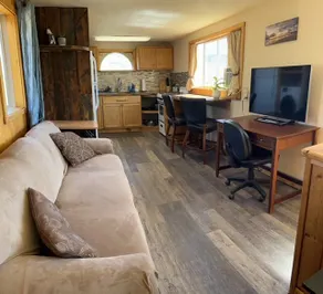 Cute cabin in Boulder Utah - Image 3