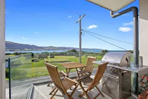 Bay View – Absolute Oceanviews! - Image 2