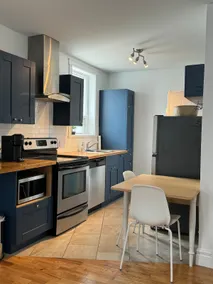 Cozy apartment 2 steps from Old Quebec - Image 2