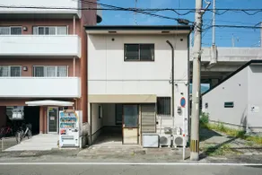 2-Story House / near City Center & Castle - Image 4