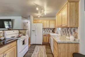 Sunset Home - Image 5
