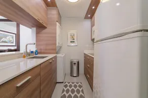 Oceanfront Luxury Escape - Image 4