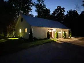 Secluded 6 Acres with Hot Tub & Fire pit - Image 2