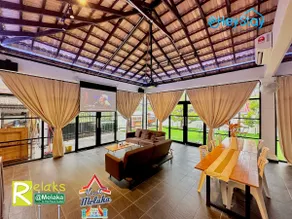 GardenHomeStay TownArea Karaok Mahjong PrivatePool By HeystayManagement - Image 2