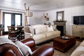 Cozy Winter Retreat | Steps to Town + Fire Pit Sui - Image 3