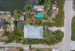 Tropical Island Oasis Full Home - Image 3