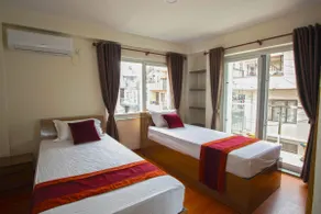 Luxury 2 BHK, Near US Ambassador Residence, 3rd F - Image 2