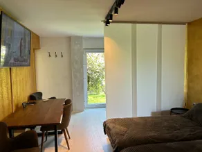 APARTMENT GAL - Image 5