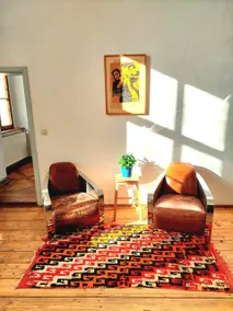 Stylish Getaway at Austrian Renaissance Castle - Image 2