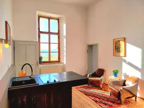 Stylish Getaway at Austrian Renaissance Castle - Image 4