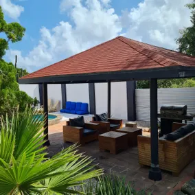 5 Min Drive 2 the BEACH! And Private POOL! - Image 3