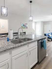 Oxford Oasis: 4BD/4.5BA by Ole Miss and the Square - Image 4