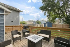Spacious 4BR w/ Game Room & Yard Walk to OSU - Image 2