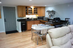 Restful guest suite, scent-free, step-free - Image 2